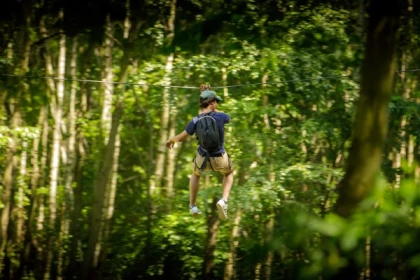 Hochseilgarten und Seilrutschen - Fun Parc Brumath - Bonjour Alsace