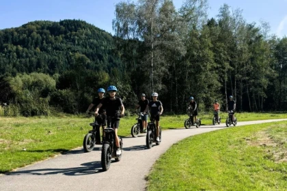 Balade en trottinette électrique  - app.name