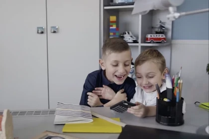 CHASSE AUX OBJETS MAGIQUE (ENFANTS) - app.name