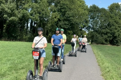 Düsseldorf: Kaiserswerth-Segway-Tour mit Fähre (max. 120 Min) - Bonjour Alsace