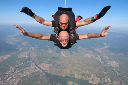 Saut en parachute tandem à Colmar - app.name