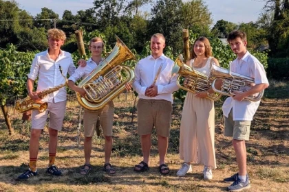 Konzert- und Verkostungsabend „Wine & Music“  Verwendete Sprachen - Bonjour Alsace