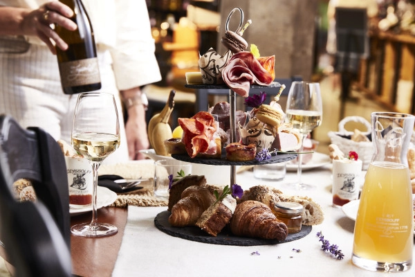 Elsässischer Brunch mit oder ohne Immersive Kellerbesichtigung. - Bonjour Alsace