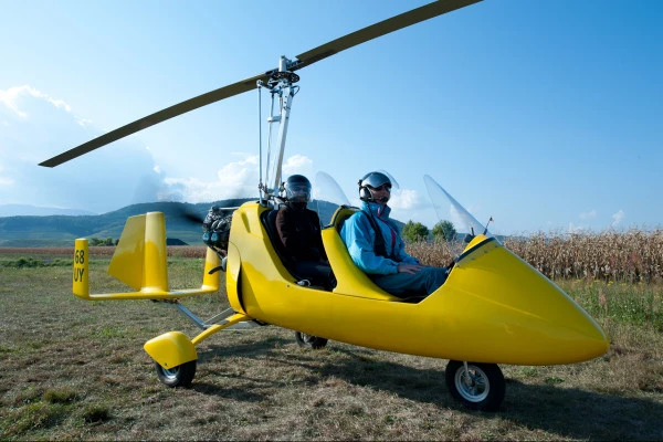 Erkundung von Eguisheim mit dem Autogyro-Ultraleichtflugzeug - Bonjour Alsace